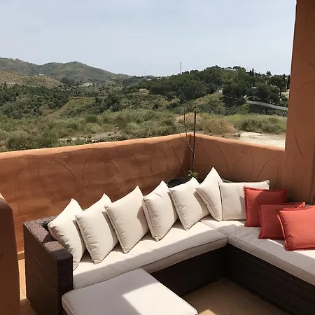 The Elviria Penthouse, Apartamento *