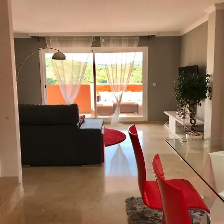 The Elviria Penthouse, Apartamento *