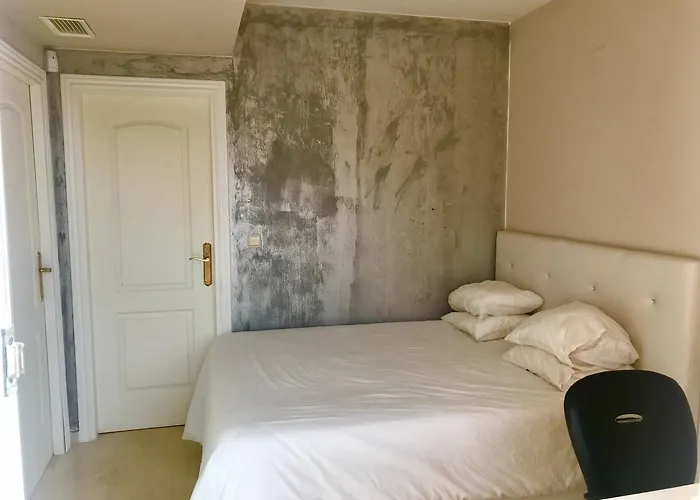 The Elviria Penthouse, 아파트 마르베야