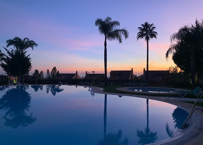 아파트 The Elviria Penthouse, *